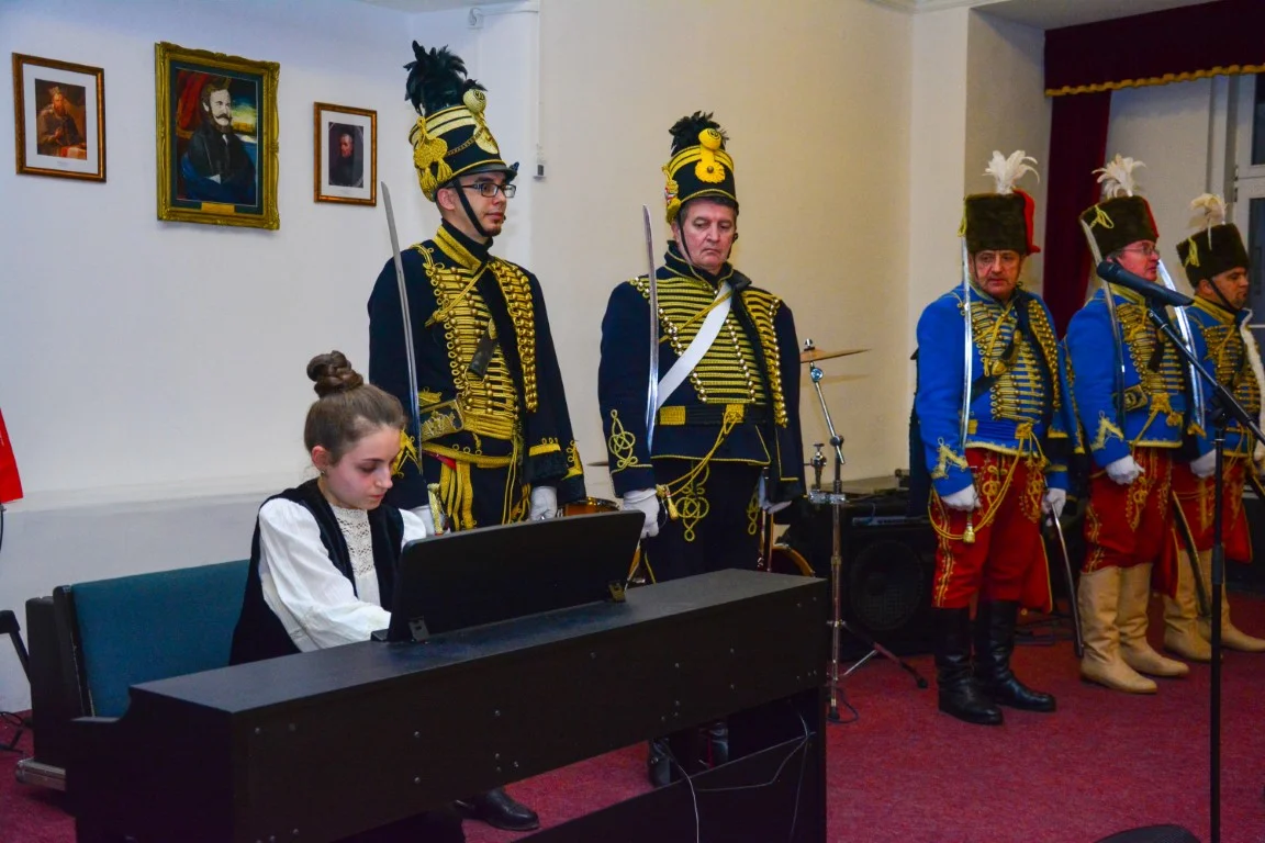 Hatalmas sikert hozott a jubileumi, 10. Hadik Bál