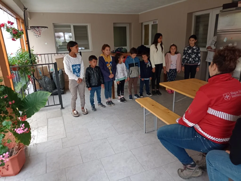 Emberség háború idején