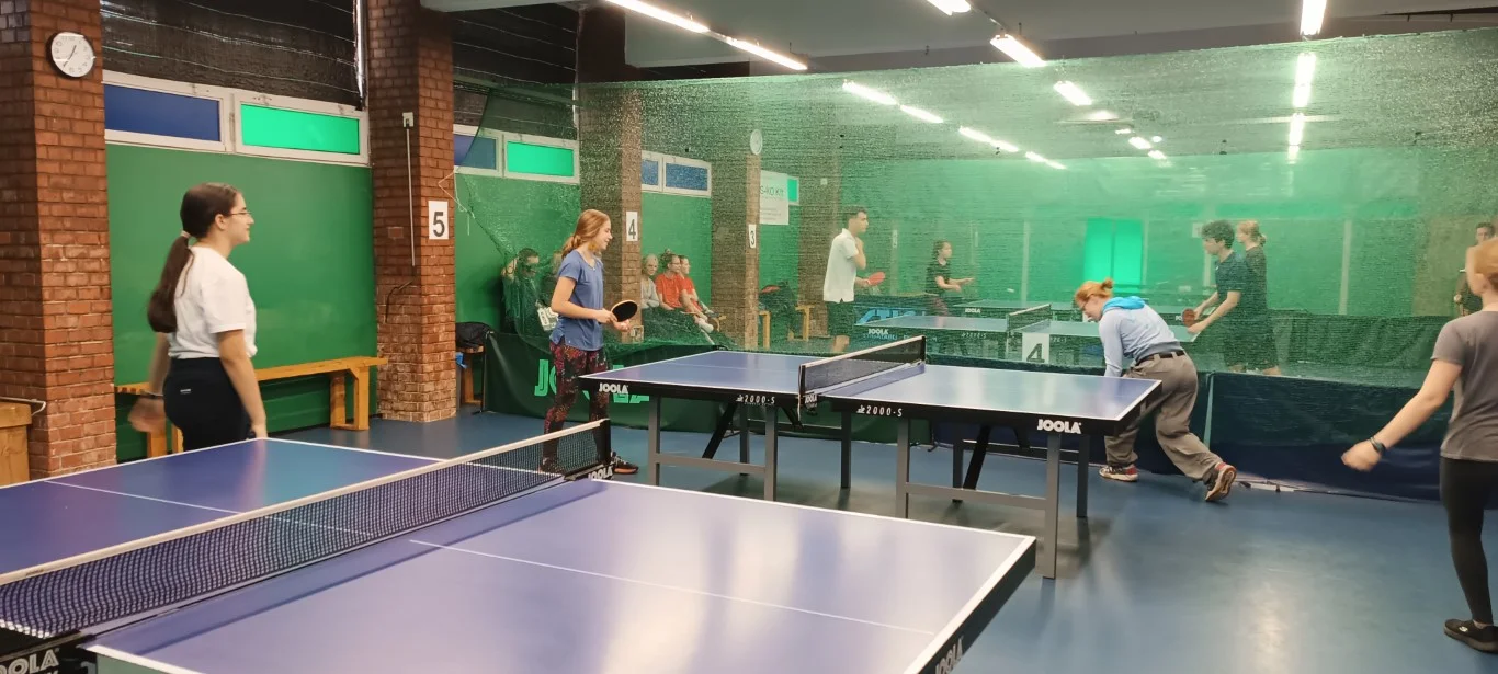 Ping-pong kerületi diákolimpia a Tamási Áron ping-pong házban