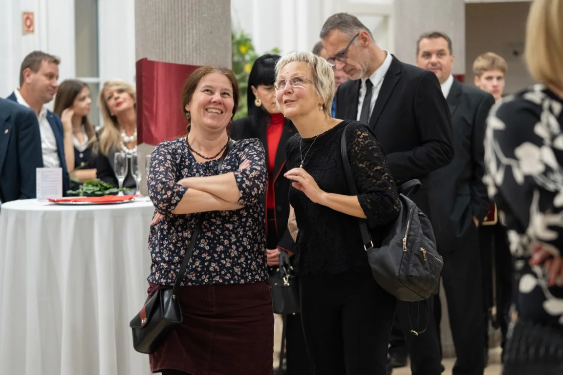 Megható pillanatok és önfeledt öröm: ilyen volt a 11. Hadik Bál