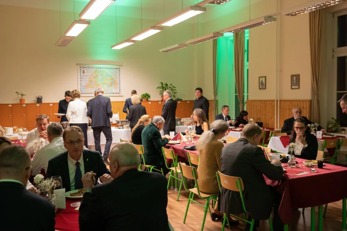 Megható pillanatok és önfeledt öröm: ilyen volt a 11. Hadik Bál
