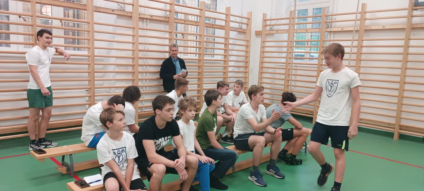Függeszkedő és Kötélmászó verseny az EKG-ban