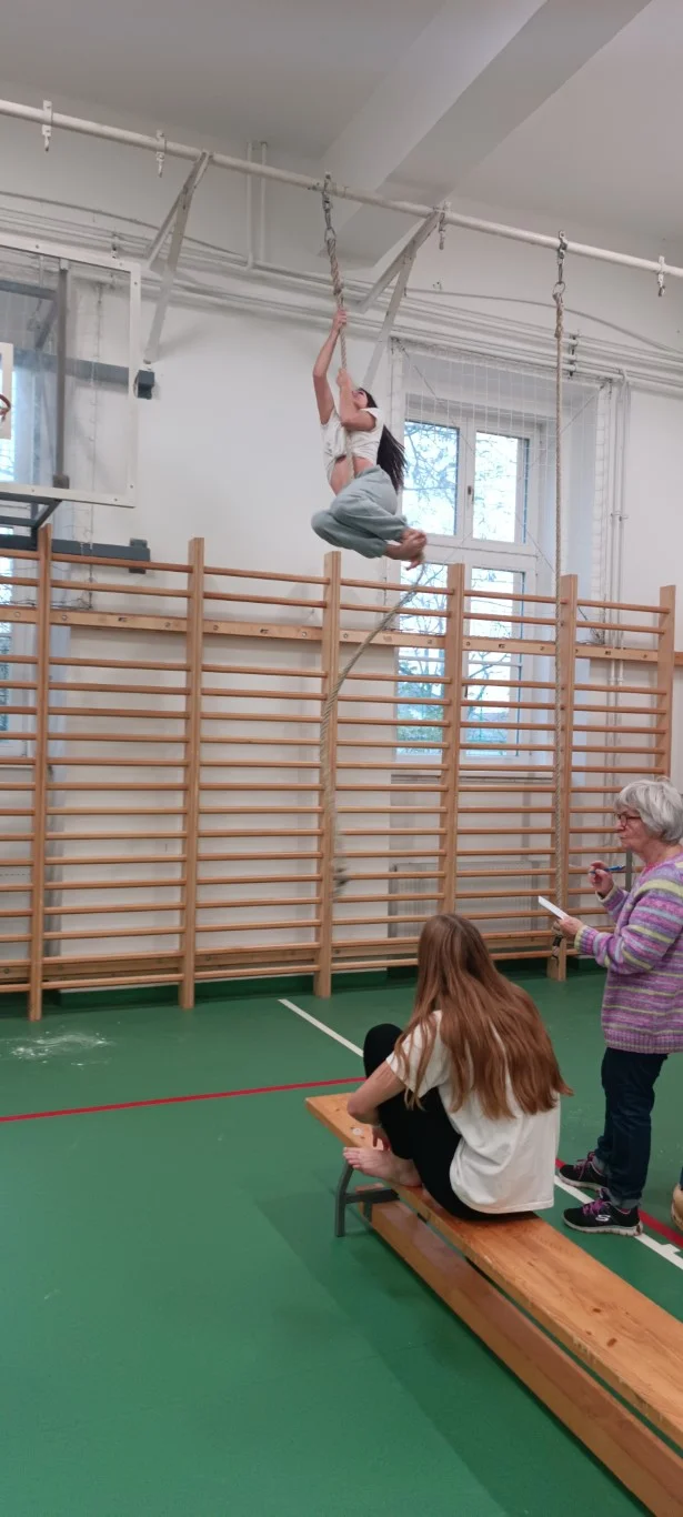 Függeszkedő és Kötélmászó verseny az EKG-ban