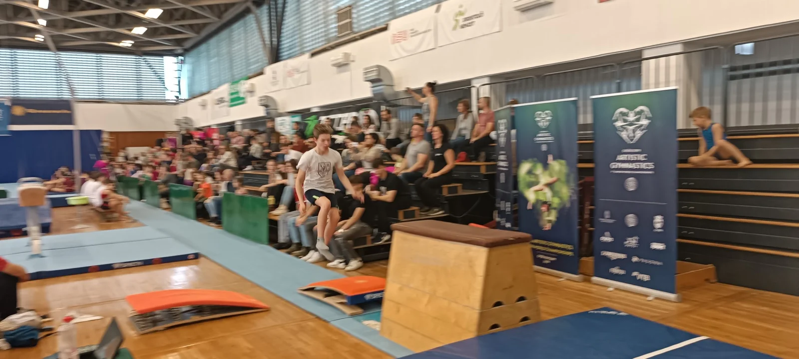 KIDS országos szertorna versenye fiúk 3-4. korcsoport