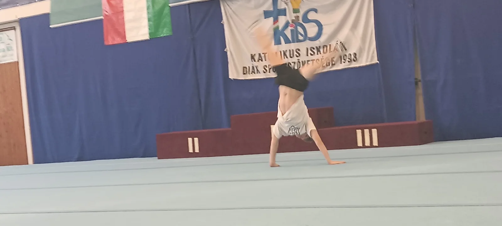 KIDS országos szertorna versenye fiúk 3-4. korcsoport