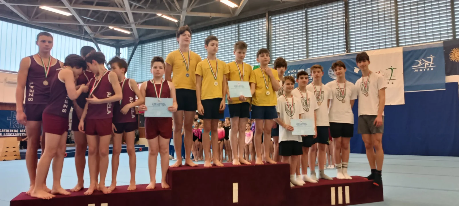 KIDS országos szertorna versenye fiúk 3-4. korcsoport