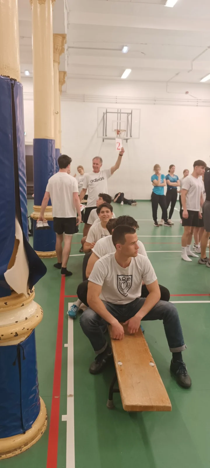 Kötélmászó verseny itthon, az EKG-ban
