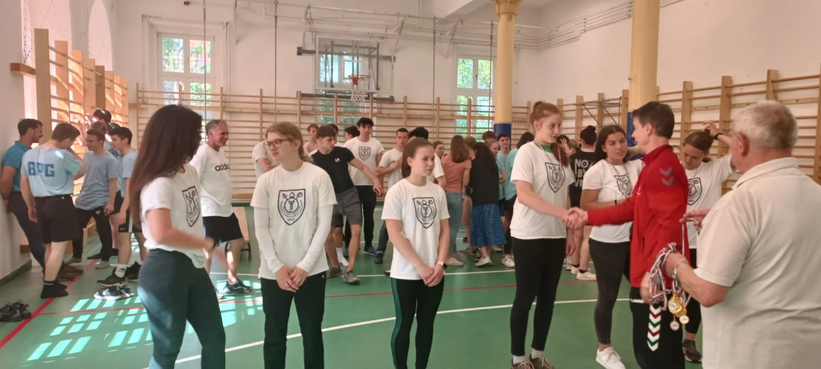 Kötélmászó verseny itthon, az EKG-ban