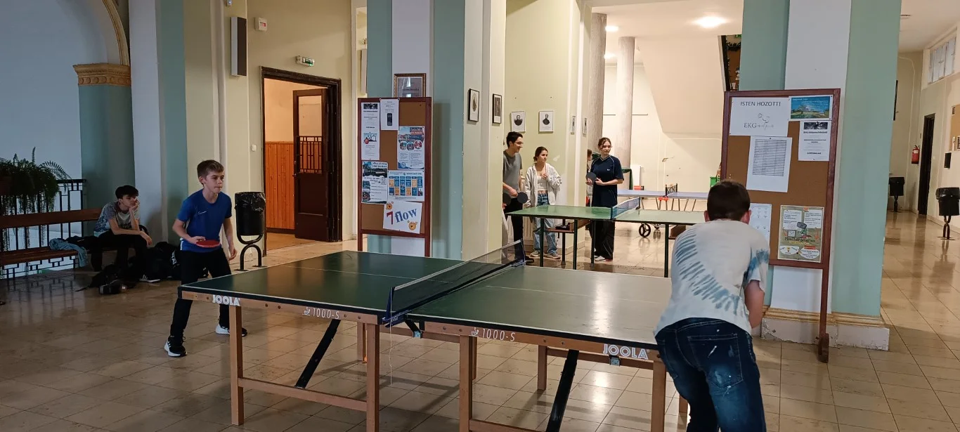 Ping-pong bajnokság az EKG-ban