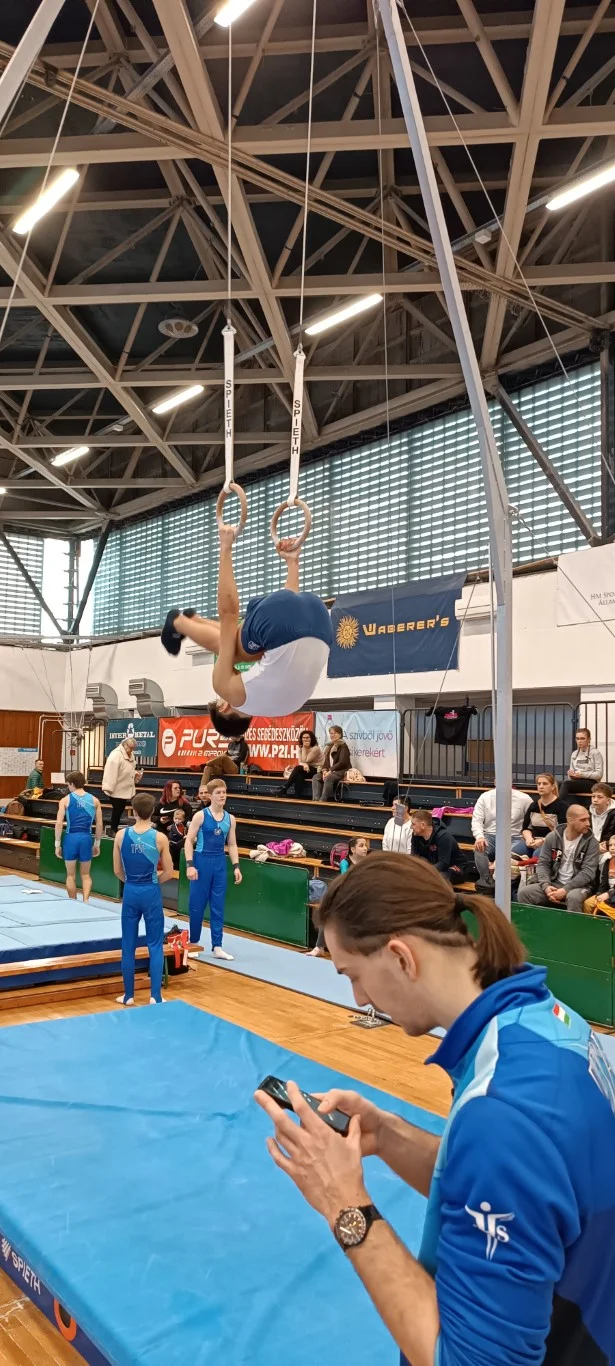 Országos KIDS szertorna verseny 5-6. kcs. fiúk
