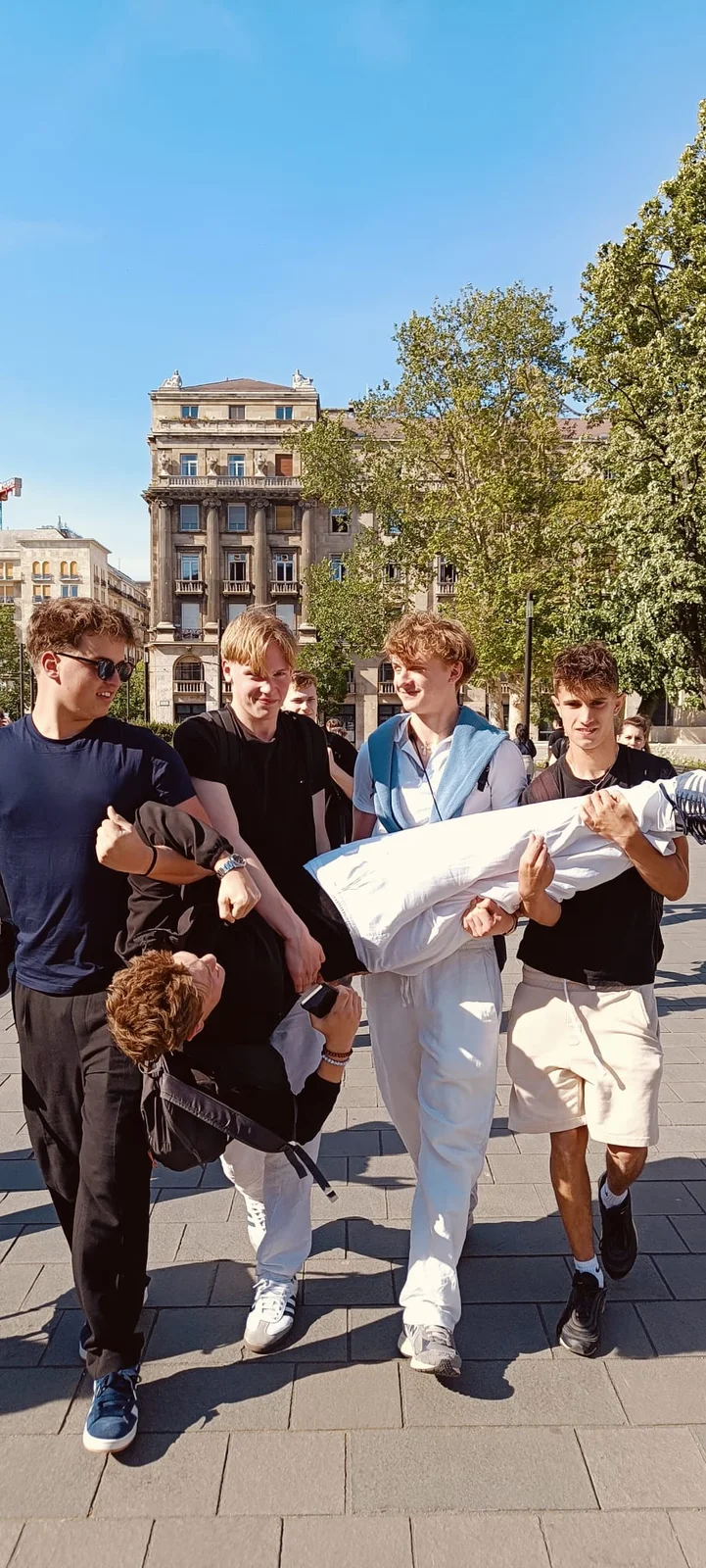 Finnek Budapesten