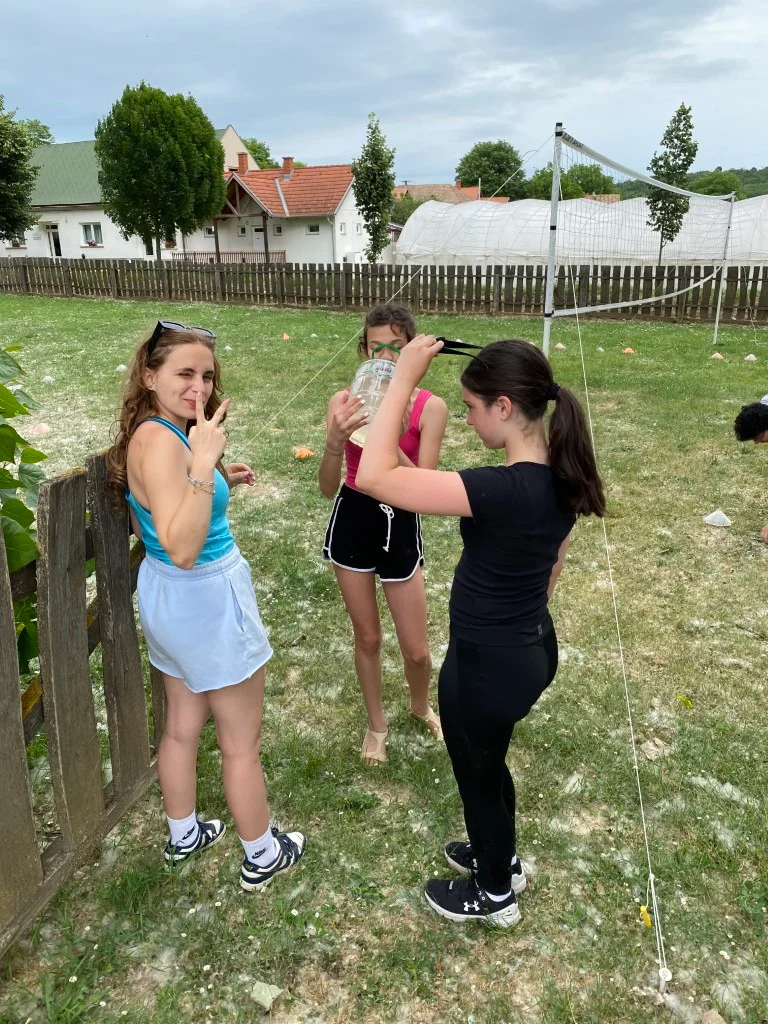 Egy táborNYI Mosoly