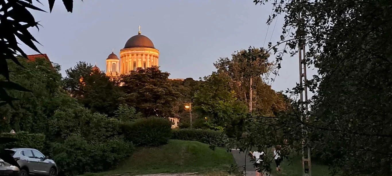 Tata-Esztergom Zarándoktábor