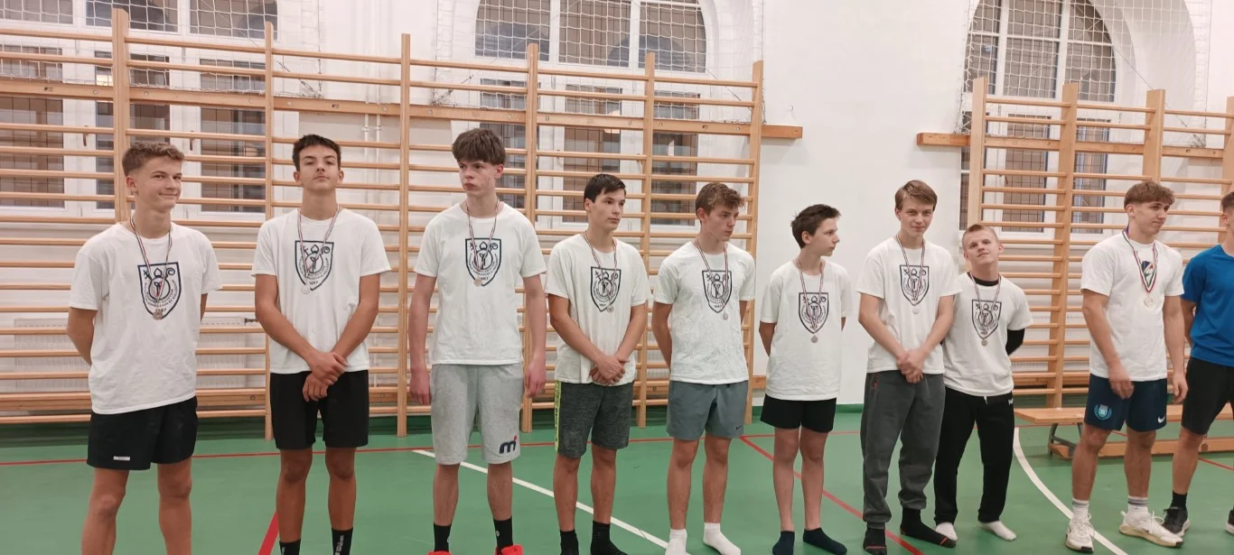 A BTSz Kötélmászó és Függeszkedő versenye az EKG-ban