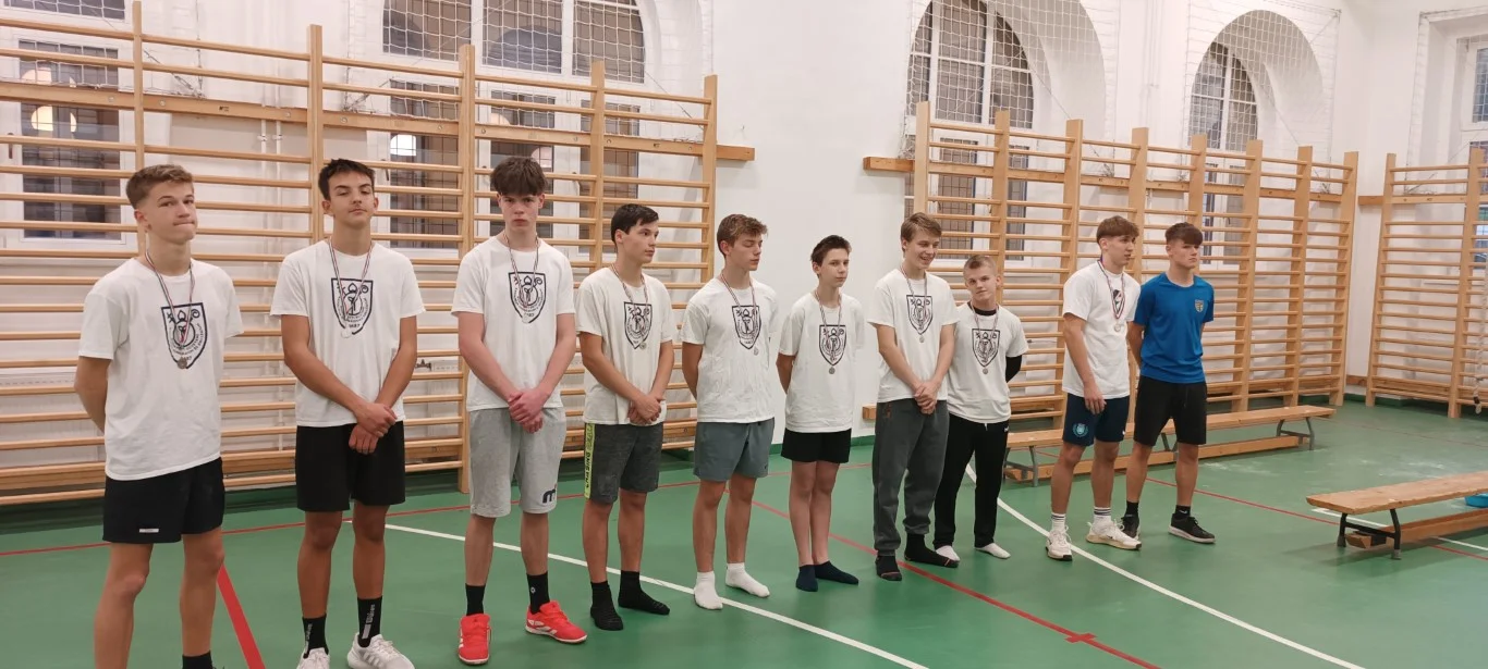 A BTSz Kötélmászó és Függeszkedő versenye az EKG-ban