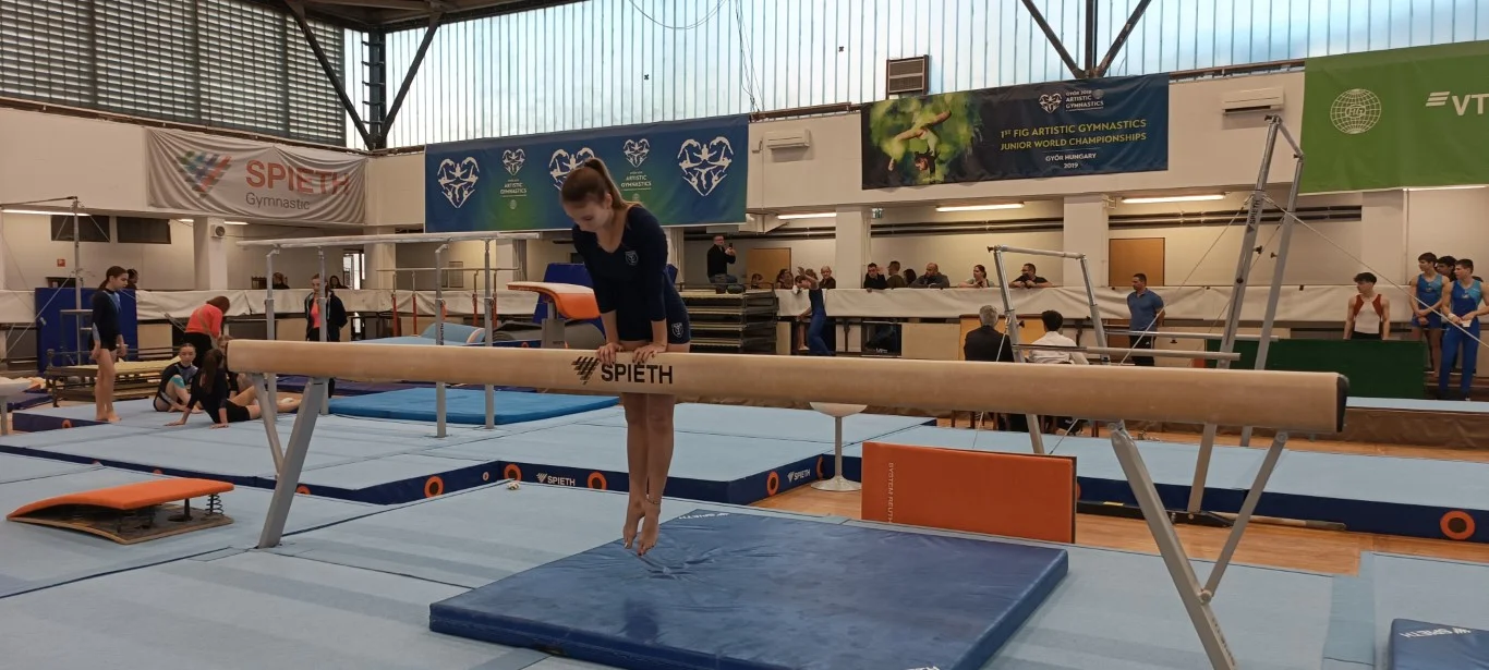 5-6. korcsoport lányok KIDS Országos szertorna verseny