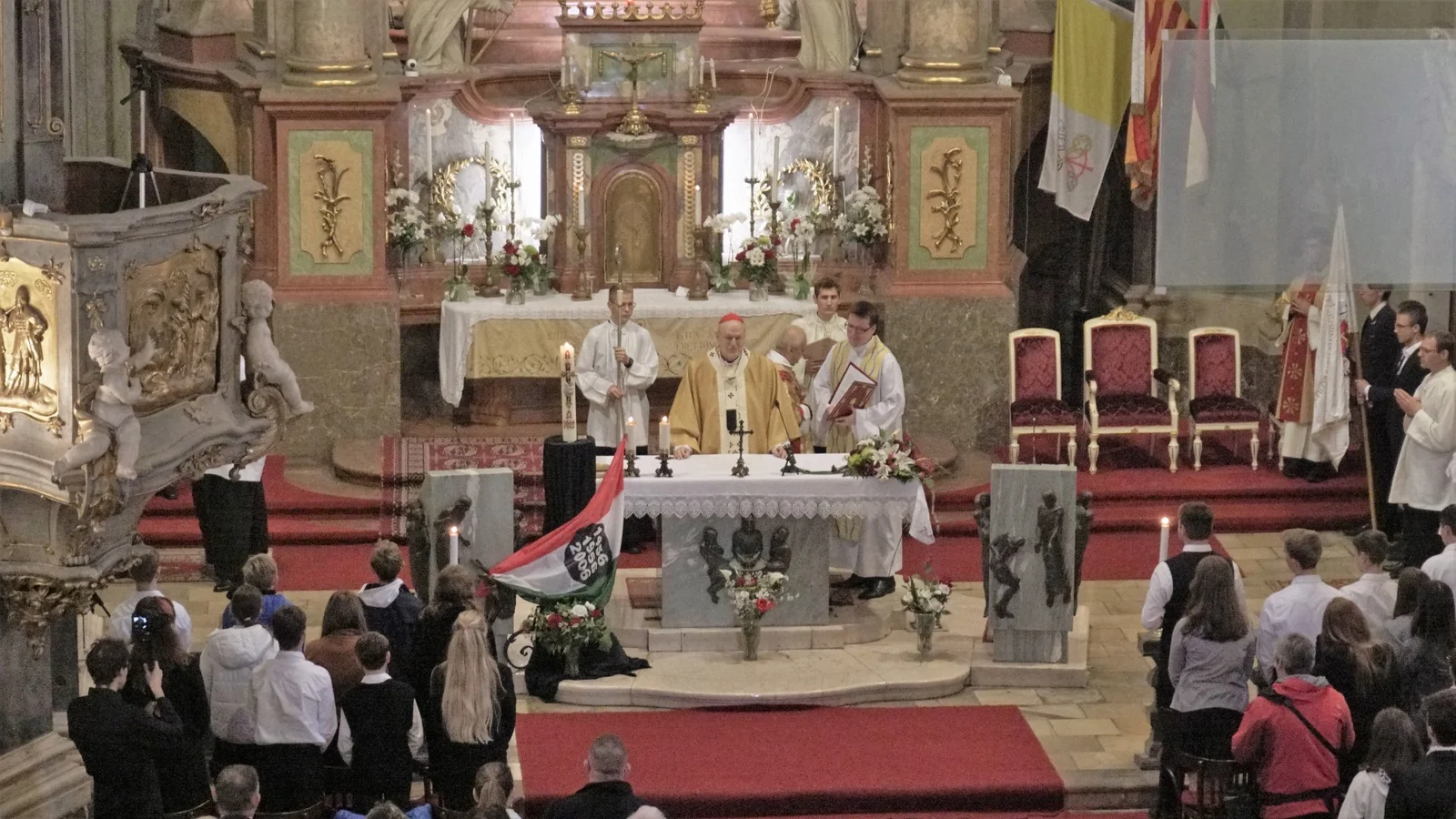 Kettős jubileumi szentmise